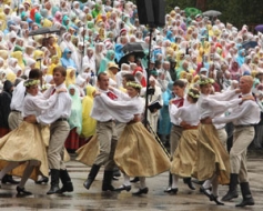 Koru svētki “Baltijas ceļa” noskaņās