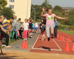 Kalsnavas stadionā sportiskā gaisotnē