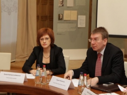 Ārpolitika prezidentūras gaidās