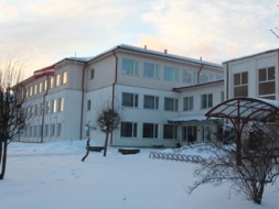 Domē diskutē par izglītības programmu
