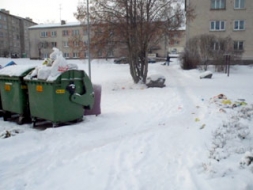 Kam jāsavāc pie konteineriem izmētātais?