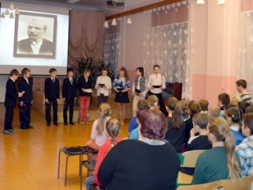 Dzelzavā piemin Doku Ati