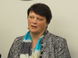 Izglītībā reformas neapsīkst