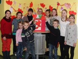 Valentīndienas pastkastītē – apsveikumi