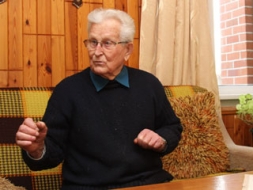 Ielūkoties acīs necilvēcībai un uzvarēt