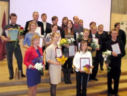 Sākas programma jauniešiem “Tu vari vairāk!”