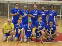 Volejbola čempionātā uzvar “Latvijas Gāze”
