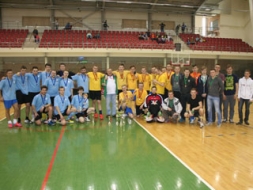 Noskaidro kausa ieguvējus florbolā