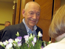Gunta Eniņa grāmatas atvēršana