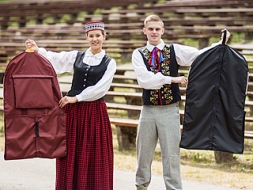 Berlīnē sacenšas ar 37 valstu mācību uzņēmumiem