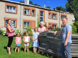 Veiksmīgi rit māju apsaimniekošana Liezērē
