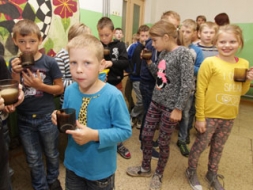 Ik rītu – krūze “Skolas piena”