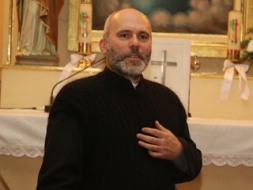 Jaunais Madonas draudzes prāvests par bēgļu problēmu