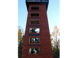 Gaiziņkalna tornis “iebuksējis”