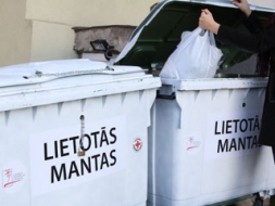 Iedzīvotāji atzinīgi novērtē mantu konteinerus