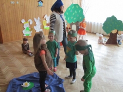 Lieldienas sagaidījām teātra noskaņās