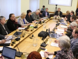 Apstiprina skolu tīkla attīstības plānu