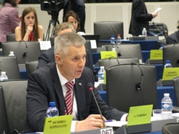 Par Eiropas ārējo robežu stiprināšanu