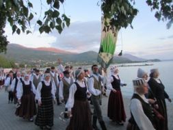 Latviešu tautas dejas Maķedonijā