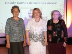 Latvijas Neredzīgo biedrības jubilejas pasākumā