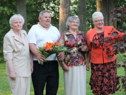 Stirnienes pamatskola nosvinējusi 150. jubileju