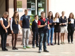 Dzejas dienas turpina skolēni