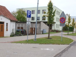 Atvēl vietu uzlādes stacijai
