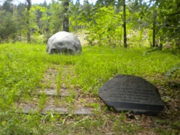 Holokausta memoriālās vietas Latvijā