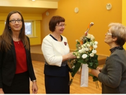 Sumina gada labākos skolotājus
