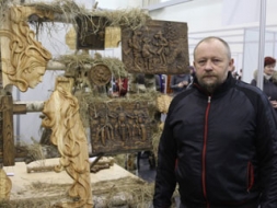 Top neparastie un neikdienišķie kokgriezumi