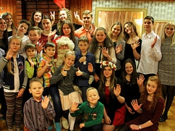Aicina teātra studija “Pilnpiens”