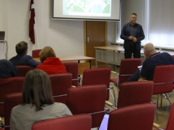 Pilsētas kapus paplašinās pakāpeniski