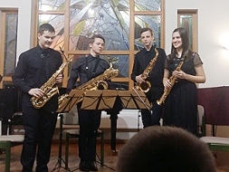 Jauna tradīcija pūšaminstrumentu nodaļā