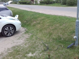 Elektromobiļu maratons piestāj Ērgļos