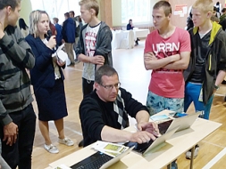 Skolēni iepazīst lauksaimniecības nozares