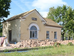 Atdzimst bijusī stacijas ēka un teritorija
