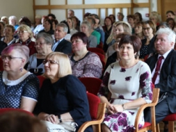 Skolotāji tiekas augusta konferencē