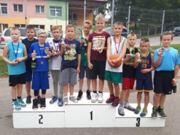Izspēlē “Topbumbas” 4. posmu, apbalvo komandas
