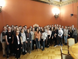 Latvijas simtgadē iesoļojot