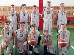 U-15 komanda spēlē bez zaudējumiem