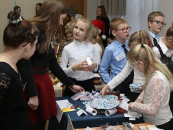 Aizvadīts skolēnu “Cits bazārs”