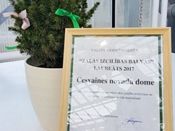 Saņem „Zaļās izcilības balvu”