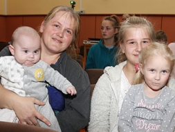 Pateicas audžuģimenēm par viņu sirdsdarbu