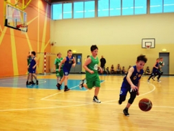 Mazie Madonas BJSS basketbolisti Mārupē