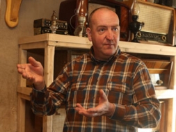 Turas pie zemes un tradīcijām