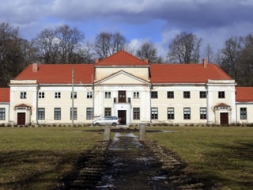 Arī Varakļānu pils piedalās apceļošanas akcijā
