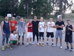 Madonā sācies ielu basketbola turnīrs