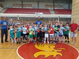 Basketbolistu dienas nometnē