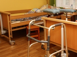 Ziņas par pacientu nesniedz; kā palīdzēt tuviniekam?