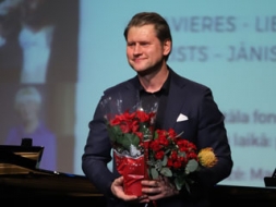 Latviešu mūzikas dārgumu balss